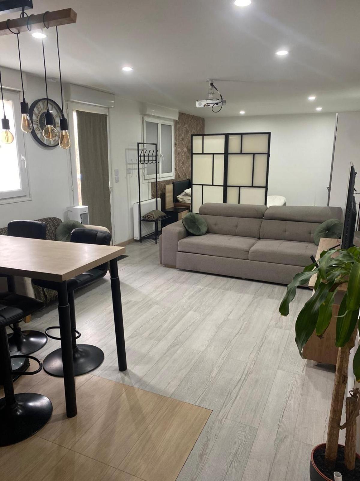 Atelier Chaleureux 40m2 - Proche Cdg Parc Des Expo Appartement *